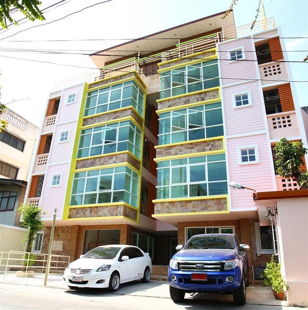 Oyo 75405 Ladda Place Bangkok Extérieur photo